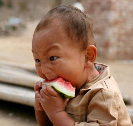 正在吃瓜的小许,揭秘娱乐圈那些事儿