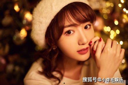 依依吃瓜霍新,揭秘娱乐圈的甜蜜与争议